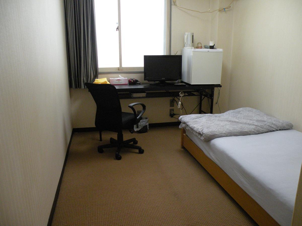 Business Hotel Minshuku Minato Токусима Экстерьер фото