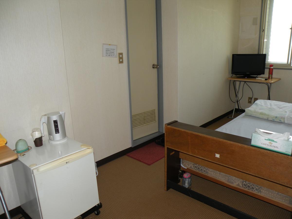 Business Hotel Minshuku Minato Токусима Экстерьер фото