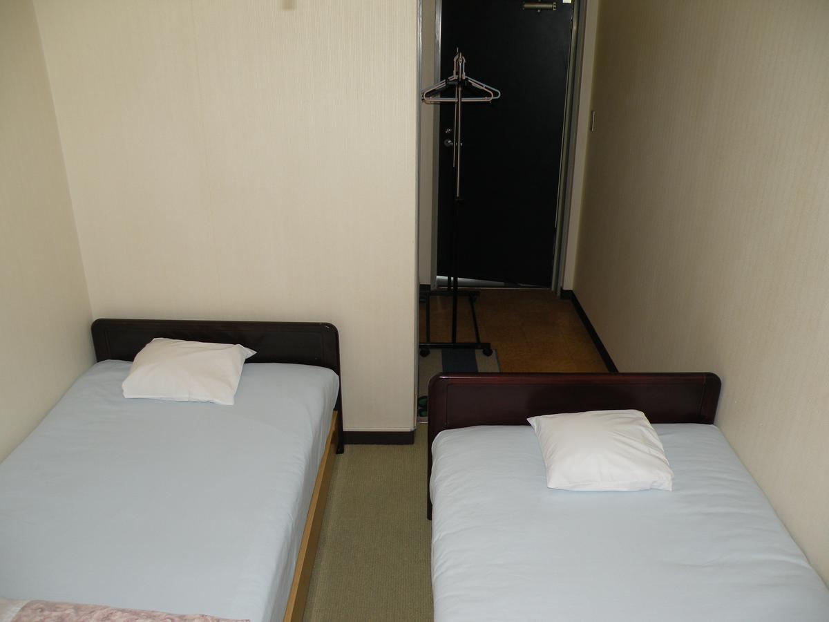 Business Hotel Minshuku Minato Токусима Экстерьер фото